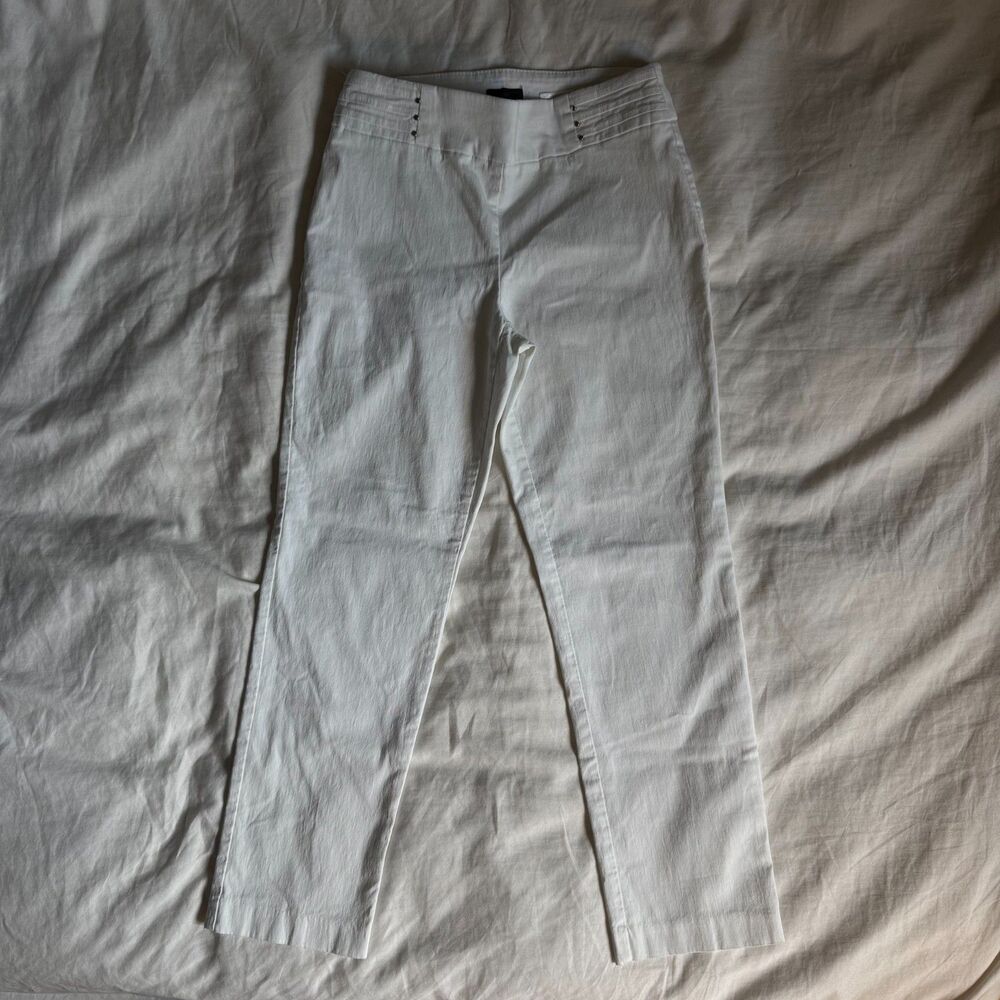 Y2K White Low Rise Capri Pants Studded Waistband